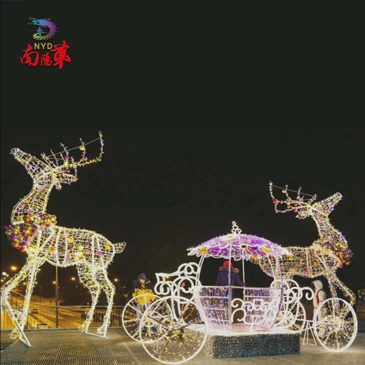Large Lighted Reindeer Christmas Decoration